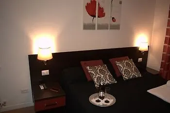 Hotel Julius Caesar 183 Roma 3*,