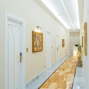 https://correnti-boutique-hotel-gold.hotelitalianriviera.com